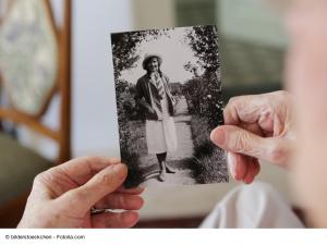  alt="Saviez vous que la solitude, est considérée comme un déterminant du déclin cognitif chez les personnes âgées ?"