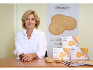  alt="Le professeur Isabelle Prêcheur du CHU de Nice reçoit les palmes de la médecine 2015 pour les galettes Protibis."