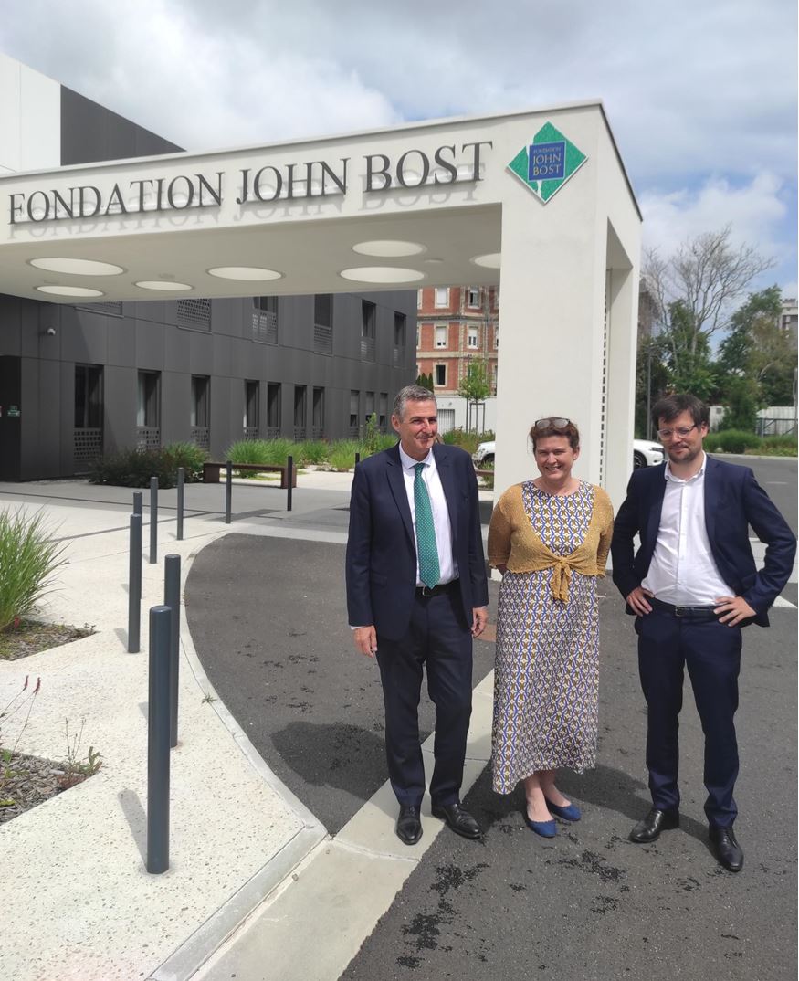 Guillaume de Clermont, Directeur général, Hélène Antonini-Castéra Sécretaire générale  et Etienne Pot, Directeur médical. Crédit photo : Fondation John BOST